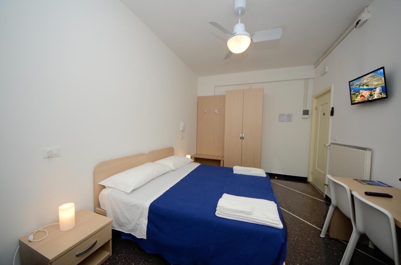 Double or Twin Room,605106837:JPEG