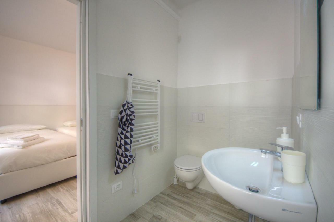 Double or Twin Room,857443643:JPEG