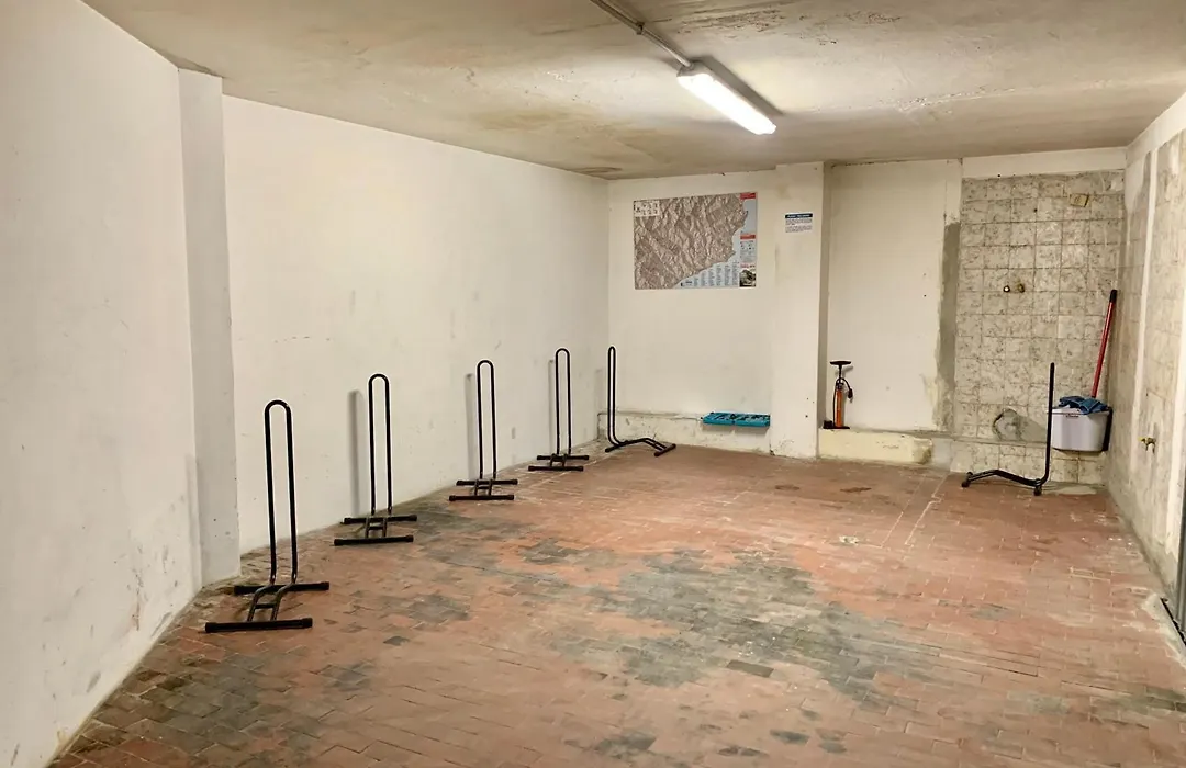 La Maison De L'Artiste & Bike Room-1