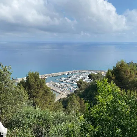 “Da Senso” Relax nel verde vista mare-2