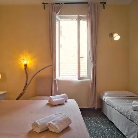 2 passi dal mare-3