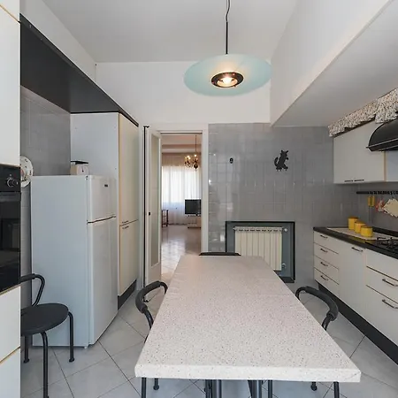 Domitilla House-3